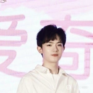 李明德